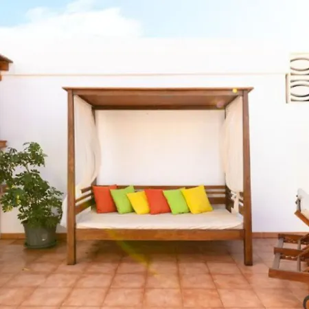 Pretty Holiday In Playa Blanca With Private Pool *